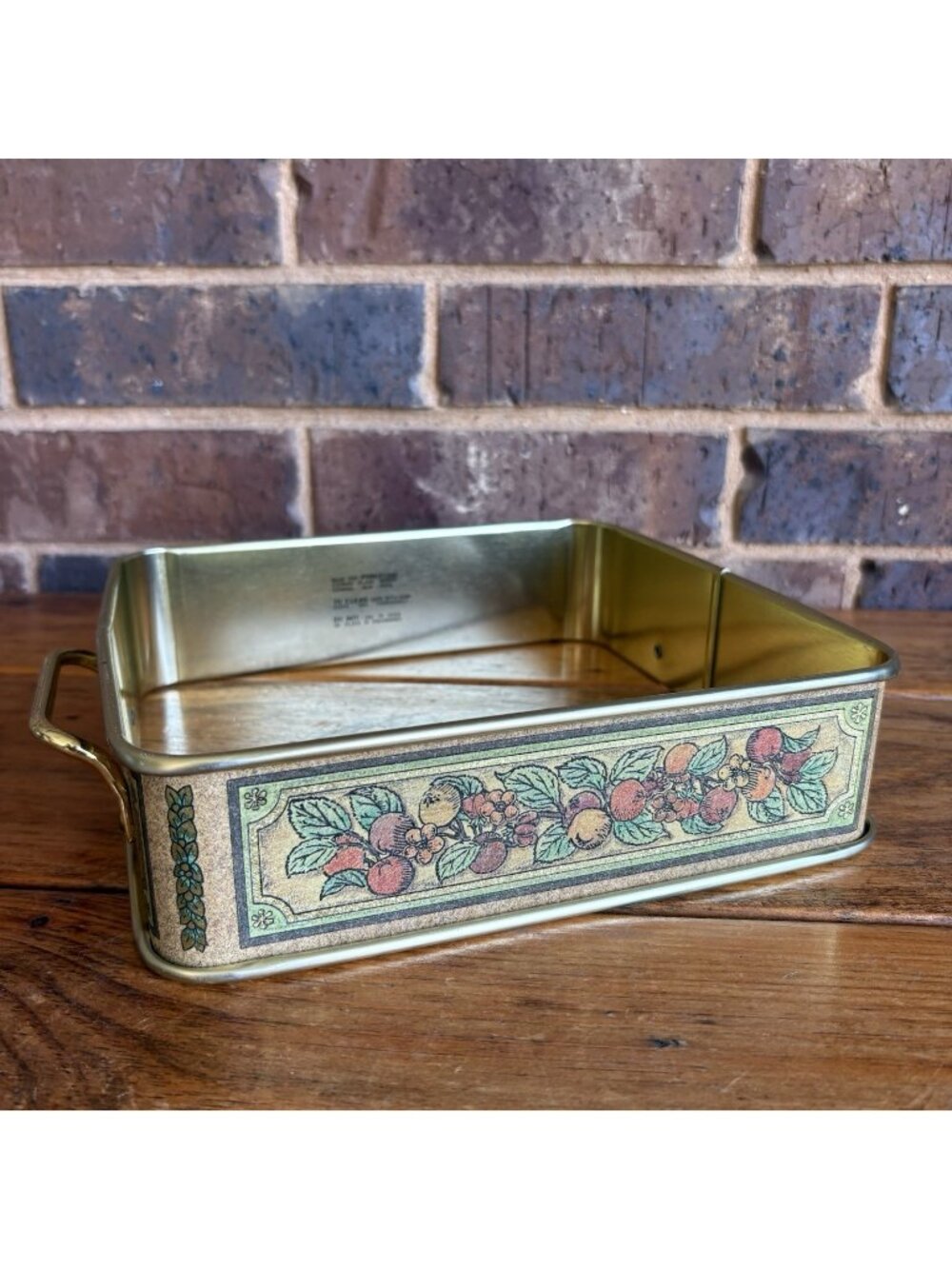 Vintage Pyrex 8x8 Square Pan Holder, style 222 Fruit  Motif And Brass Colored